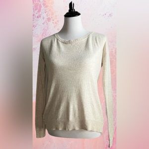American eagle cute knit light weight sweater